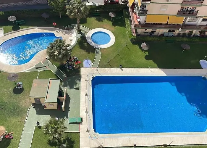 Apartamento Con Terraza A Pie De Playa
