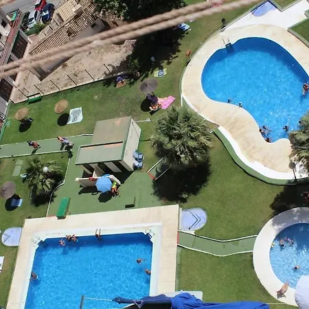 Apartamento Con Terraza A Pie De Playa Benalmadena Exterior photo