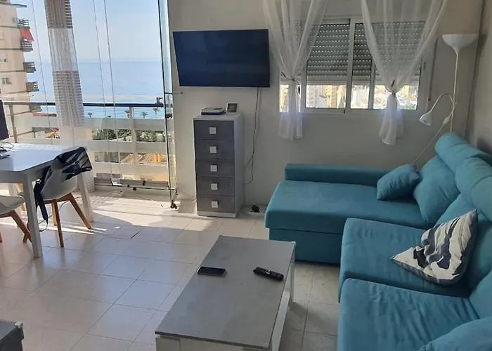 Apartamento Con Terraza A Pie De Playa