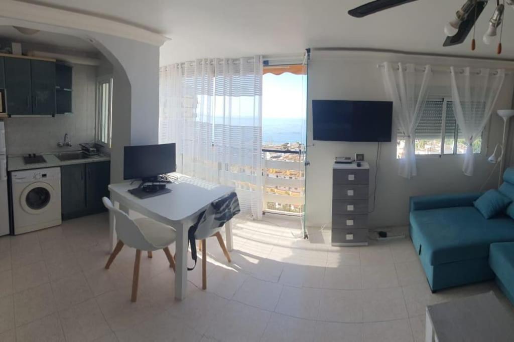 Apartment Con Terraza A Pie De Playa *
